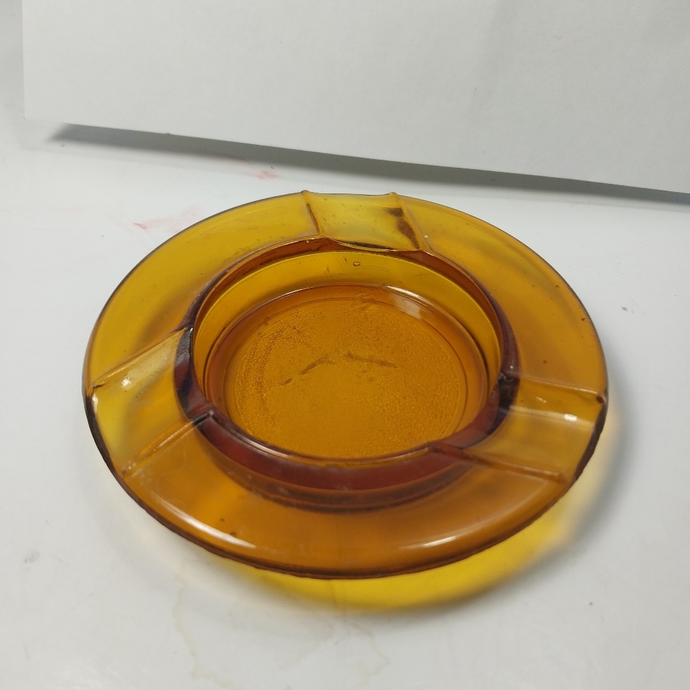 Ashtray vintage amber